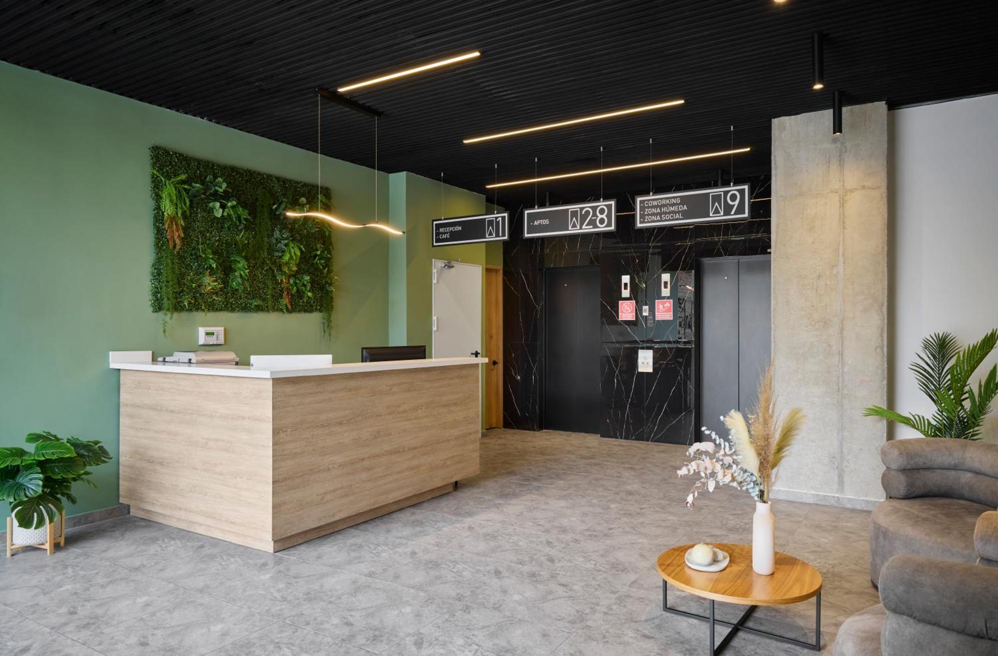30 Living Suites Medellín Exteriör bild