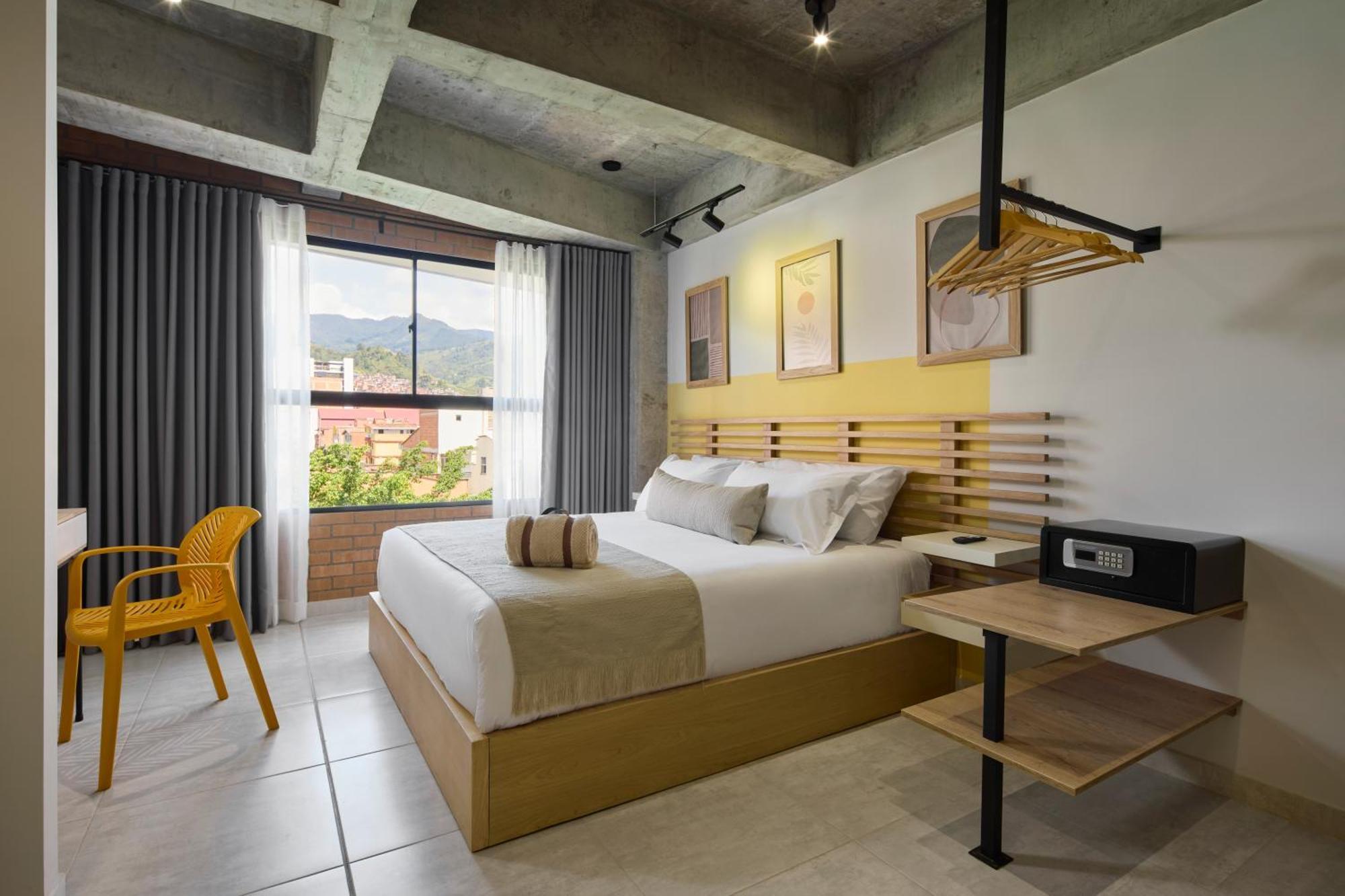 30 Living Suites Medellín Exteriör bild
